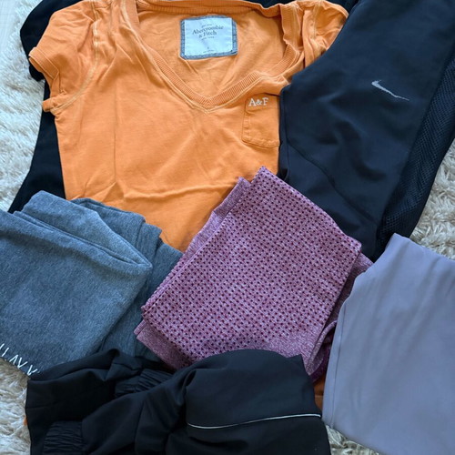 Women's gym clothes pack used, Nike, size S-M