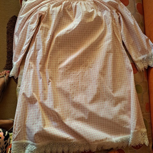 Checkered dress with lace sleeves and hem like new, white and pink