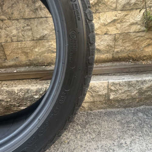 Car tires 235/40 R18 used, winter, 17,000-20,000 km