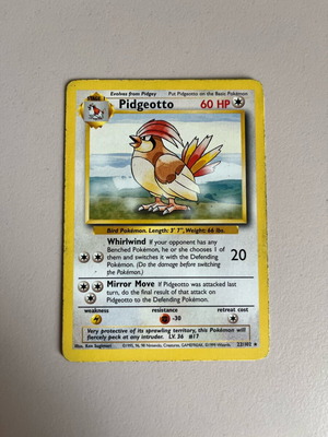 Pidgeotto 22/102 BS used with signs of wear