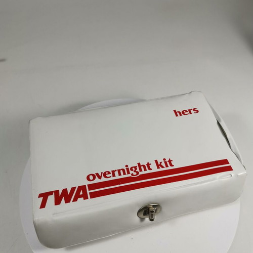 TWA Hers Overnight Kit used, vintage airline care set from the 80s