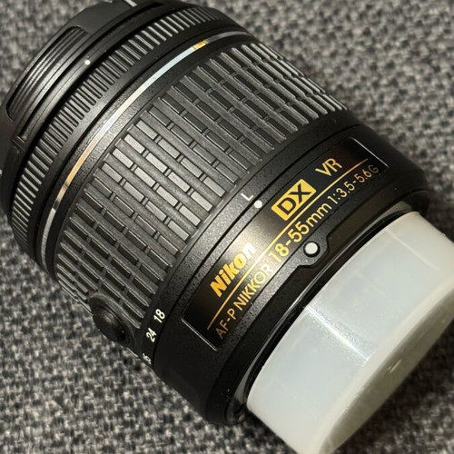 Nikon Crop AF-P DX Nikkor 18-55mm f/3.5-5.6G VR lens like new