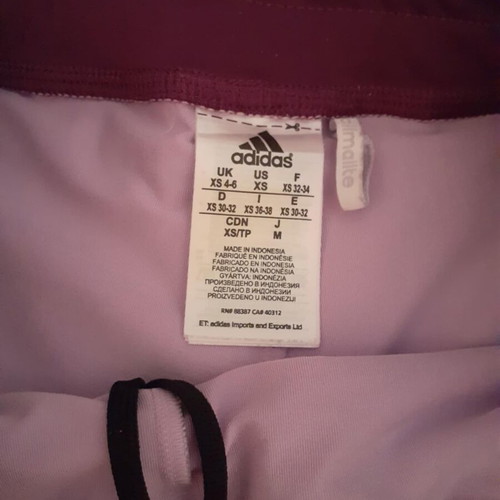 Adidas mini short size XS like new