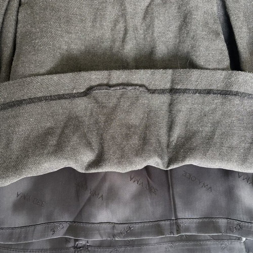 Amy Gee grey skirt with belt
