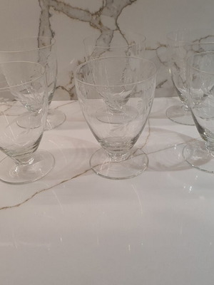 Set of 6 vintage stemmed crystal glasses like new