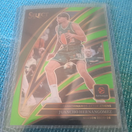 Juancho Hernangomez Panini Euroleague Select Green Courtside card /75