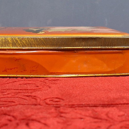 Iris chocolate tin used, collectible metal box