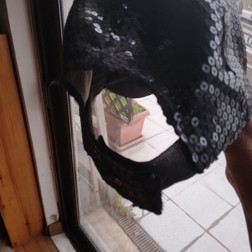 Jockey hat used, black with sequins