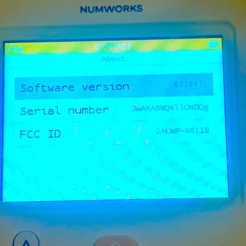 NumWorks Graphing Calculator N0110 like new for SAT, ACT, AP, IB exams