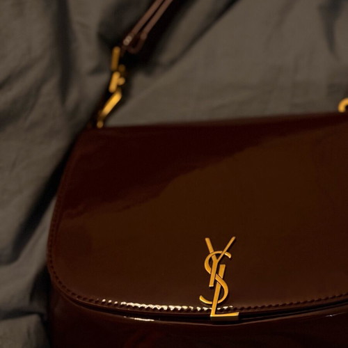 Saint Laurent Voltaire top handle bag new, red patent leather