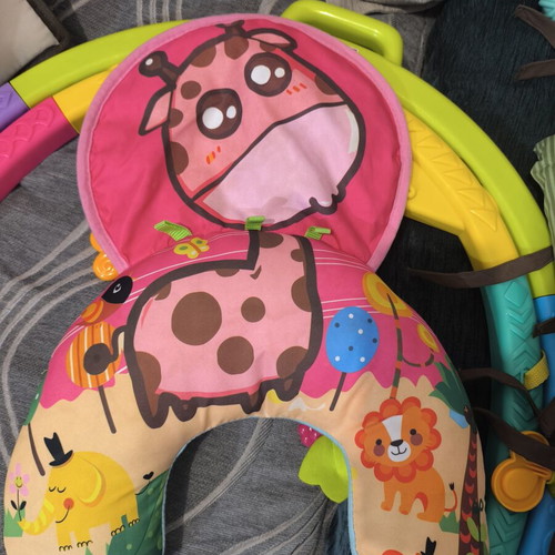 Baby set like new with 2 gyms and crib bumper