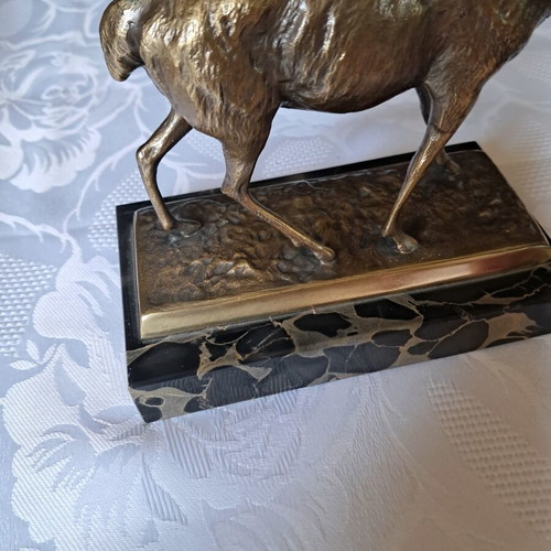 Bronze deer on marble base, late 20th century Germany