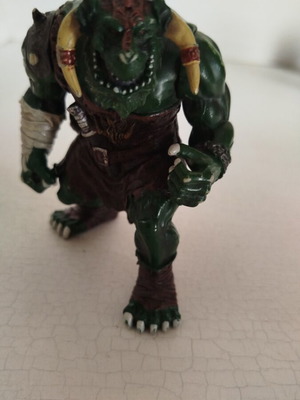 Φιγούρα BBI Warriors of the World Legends πράσινο ορκ/troll/orc σαν καινούργιο