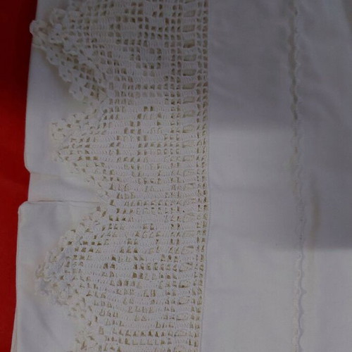 White pillowcases new, pack of 2, cotton with crochet lace