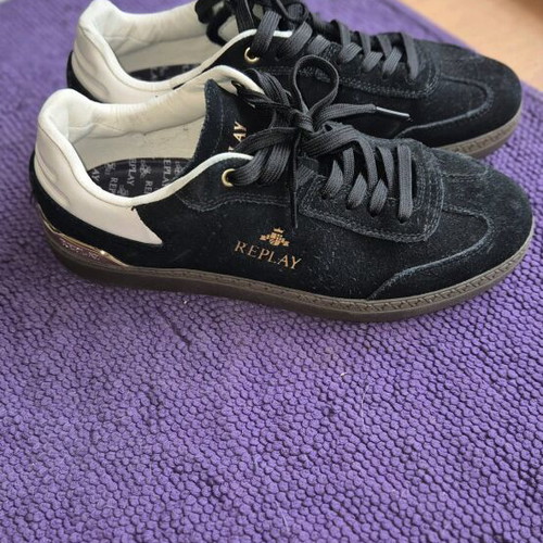 Replay sneakers 40 σαν καινούργιο, δερμάτινο μαύρο αθλητικό