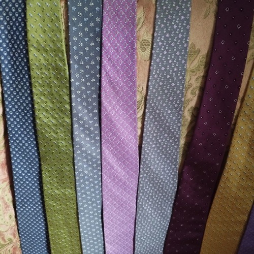 Salvatore Ferragamo silk ties collection like new, set of 9