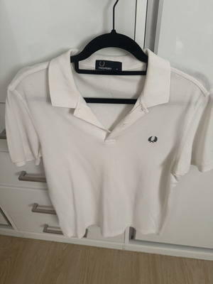 Fred Perry t-shirt μεταχειρισμένο, μέγεθος M, άσπρο