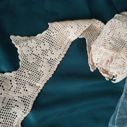 Handmade lace large 3.5m beige new