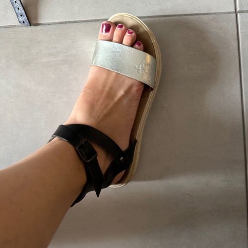 Leather sandals, very comfortable