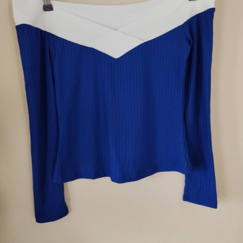 Shein off the shoulder top like new, blue and white, size M