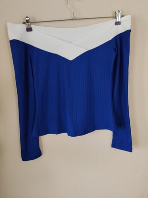 Shein off the shoulder top like new, blue and white, size M