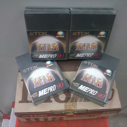 Hi-8 camera video cassettes