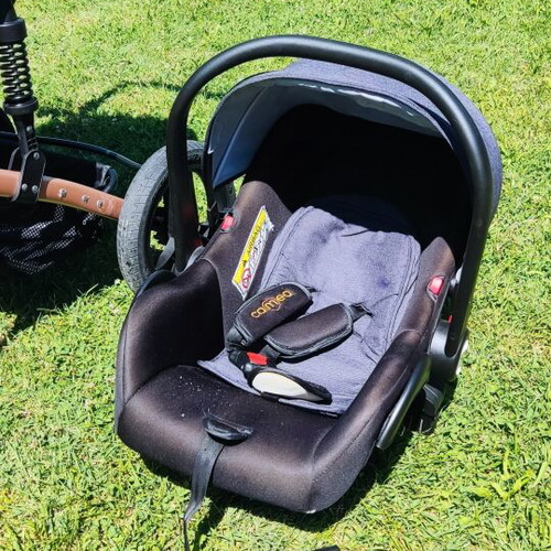 Chipolino Camea 3 in 1 stroller set used