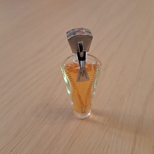 Montana Just Me Miniature Eau de Toilette 3ml new, authentic