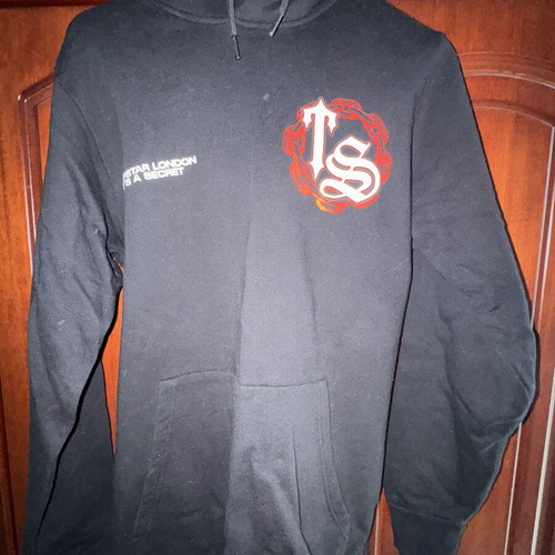 Trapstar It's A Secret Hoodie like new, men's small, black and red