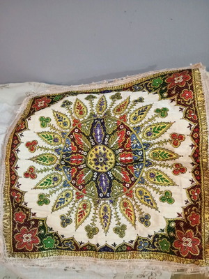 Embroidered Syrian pillow used with golden threads