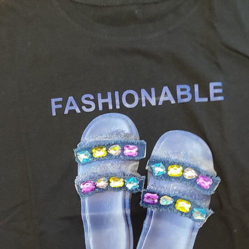Black Graphic T-Shirt size M like new with sandal print and stones