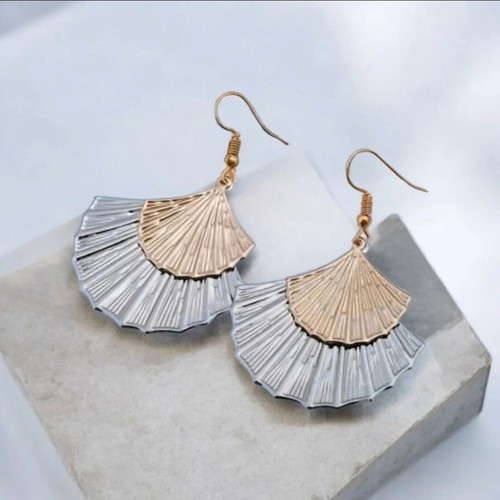 Steel earrings new, gold and silver color