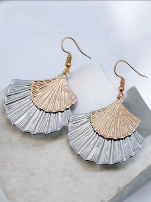 Steel earrings new, gold and silver color