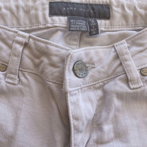 Zara white jeans used, waist 39 cm, hips 50 cm