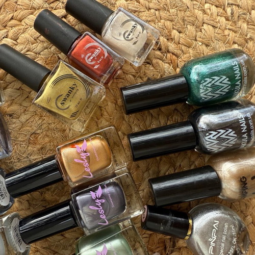 Set of 15 stamping nail polishes like new