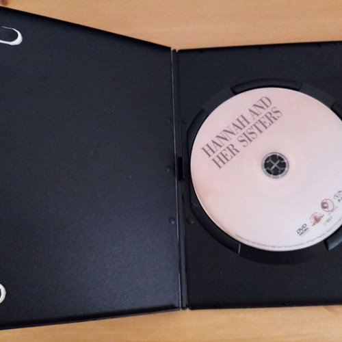 Hannah and Her Sisters DVD like new with subtitles