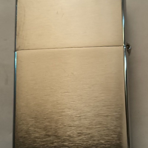 Zippo E - 01 collectible lighter like new with cactus design