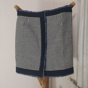 BALENCIAGA 100% Wool skirt!ΤΙΜΗ ΑΡΧΙΚΗ 694,00!!ΤΕΛΙΚΗ ΤΙΜΗ!