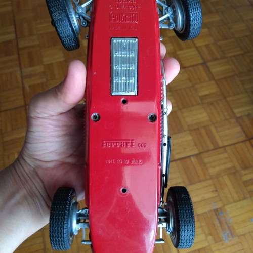 Ferrari 500 F2 μεταχειρισμένο μοντέλο 1/16 scale χωρίς κουτί