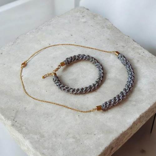 Handmade knitted necklace and bracelet set silver, new