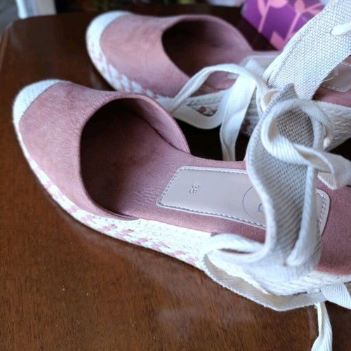 Zara platform sandals like new, pink, size 38 with laces