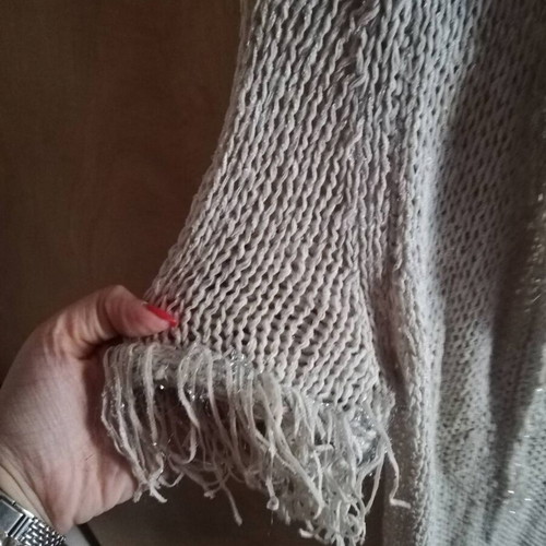 Beige perforated knitted cardigan used, size S/M, short sleeves
