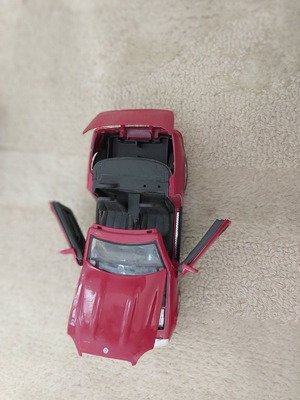 Αυτοκίνητο συλλεκτικό Mercedes Benz SLK 230 μεταχειρισμένο κλίμακα 1:18