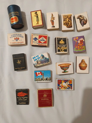 Pack of 17 matchboxes with matches, ideal for collectors