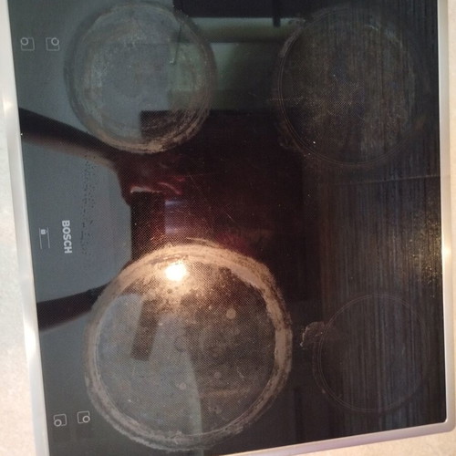Bosch built-in oven and hob used, 4 burners, 2006 model