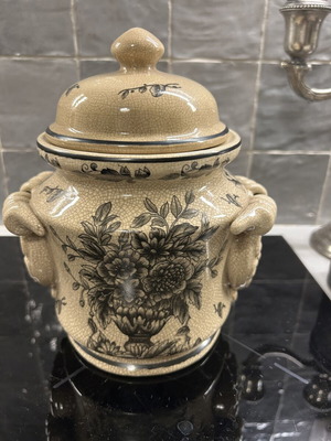 Ceramic vase with lid vintage craquelure floral pattern like new