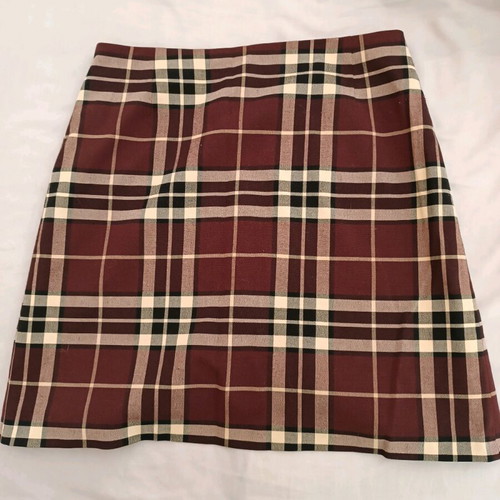Checked skirt used, size M, quality fabric