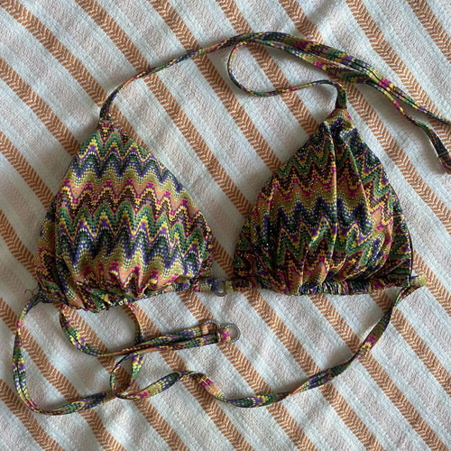 Calzedonia bikini top medium 75C like new, beige multicolor