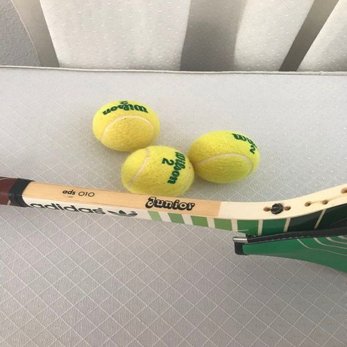 Ρακέτα τένις junior Adidas σαν καινούργιο με θήκη μεταφοράς