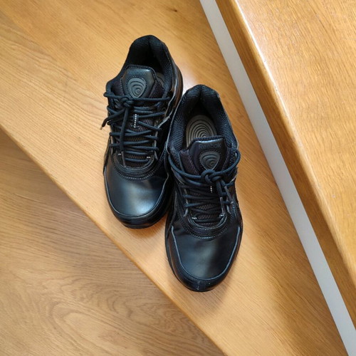 Reebok EasyTone black athletic shoes size 37, worn few times